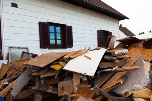 Eco-friendly recycling process for electronic waste